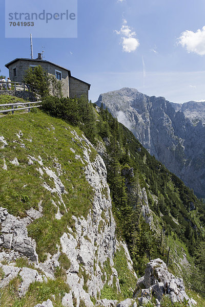 Kehlsteinhaus  Hoher Göll  2522 m  hinten  Berchtesgadener Land  Bayern  Deutschland  Europa