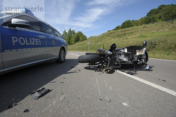 Unfallstelle  Motorradunfall auf der L 1150 von Welzheim in Richtung Haubersbronn  Baden-Württemberg  Deutschland  Europa