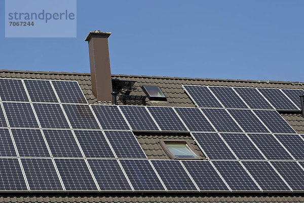 Dach Wohnhaus Verletzung der Privatsphäre Sonnenenergie