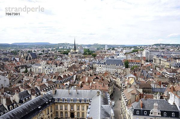 Frankreich Europa Großstadt Turm Ansicht Lagerfeuer Burgund Dijon