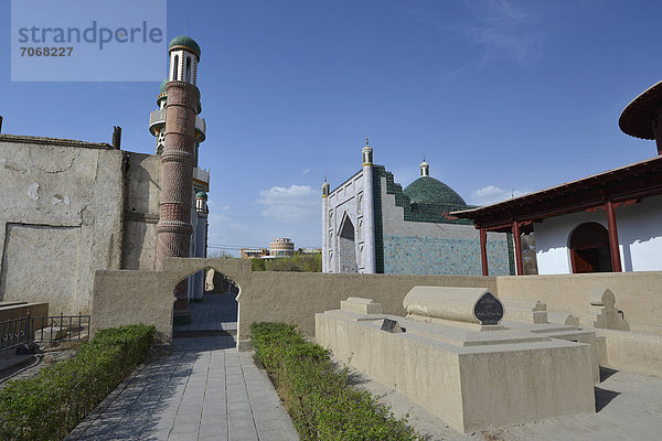 Moschee und Mausoleum im Hami Königsmausoleum  uigurisches Königsgrab Hami  historische Seidenstraße  Kumul  Uiguren  Xinjiang  China  Asien