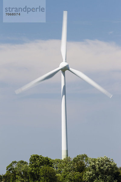 Windturbine Windrad Windräder Europa Deutschland Schleswig Holstein
