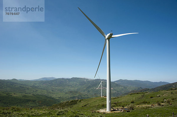 Windturbine Windrad Windräder Europa Italien Sizilien