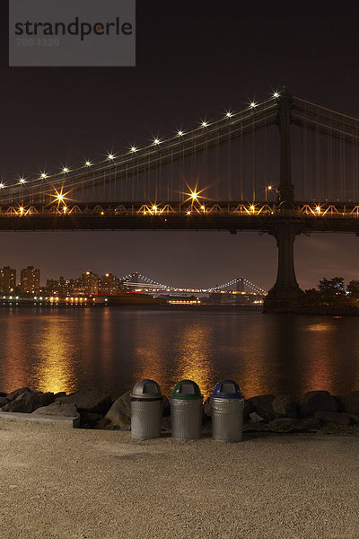 USA  New York  Blick auf die Manhattan Bridge