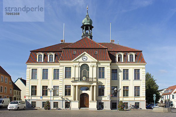 Rathaus  Teterow  Mecklenburgische Schweiz  Mecklenburg-Vorpommern  Deutschland  Europa