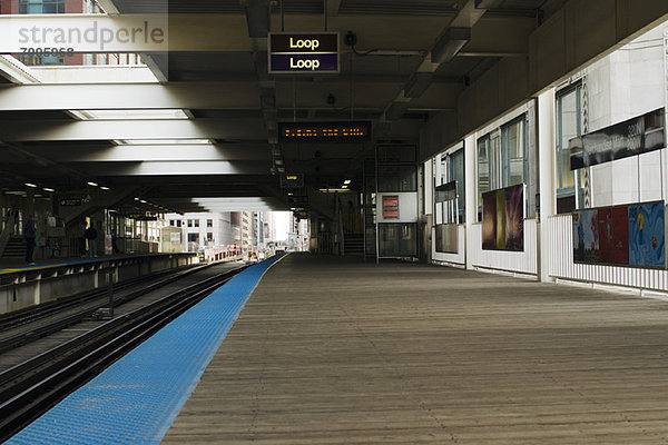 Chicago Loop  legen Sie einen Hauptbahnhof außerhalb der Stadt an.