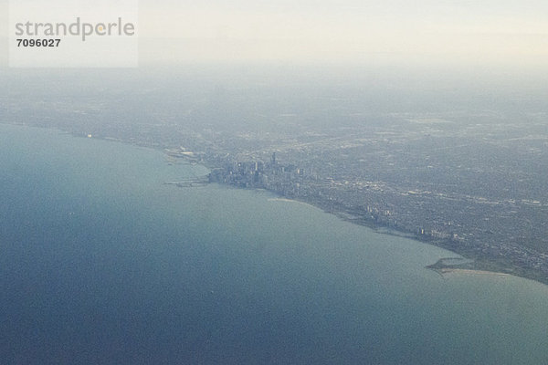 Amerikanische Stadt vom Flugzeug aus gesehen  Chicago