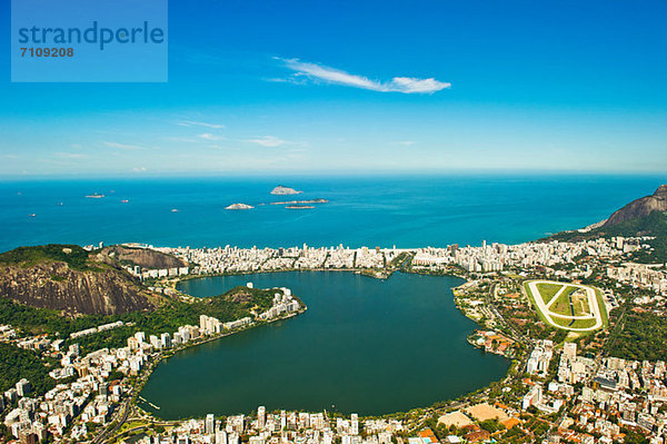 Luftaufnahme des Lagoa Rodrigo de Freitas  Rio de Janeiro  Brasilien