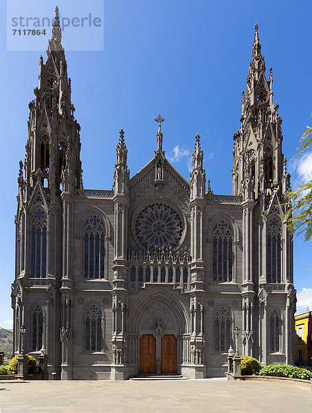 Kirche San Juan Bautista  Arucas  Gran Canaria  Kanarische Inseln  Spanien  Europa  ÖffentlicherGrund