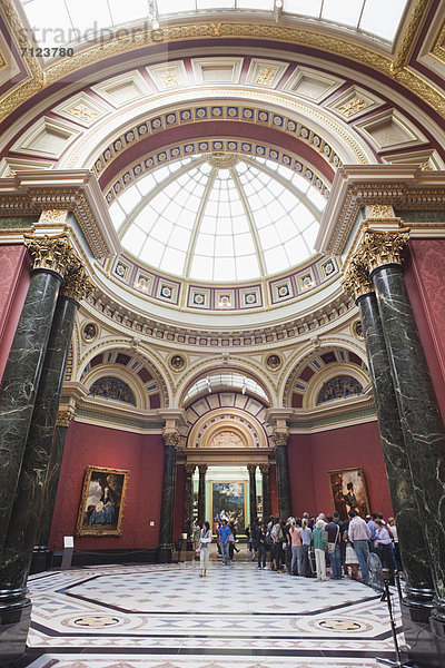 Europa  Urlaub  britisch  Großbritannien  London  Hauptstadt  Reise  Museum  Galerie  England  National Gallery  Trafalgar Square