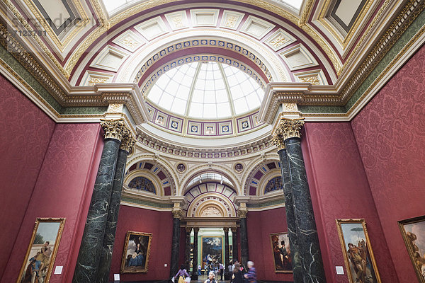 Europa  Urlaub  britisch  Großbritannien  London  Hauptstadt  Reise  Museum  Galerie  England  National Gallery  Trafalgar Square
