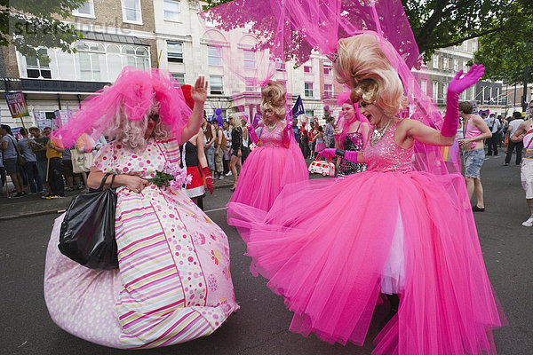 Europa  britisch  Großbritannien  London  Hauptstadt  bunt  Homosexualität  bizarr  Homosexueller Mann  Homosexuelle Männer  Schwuler  schwul  Festival  England  Parade