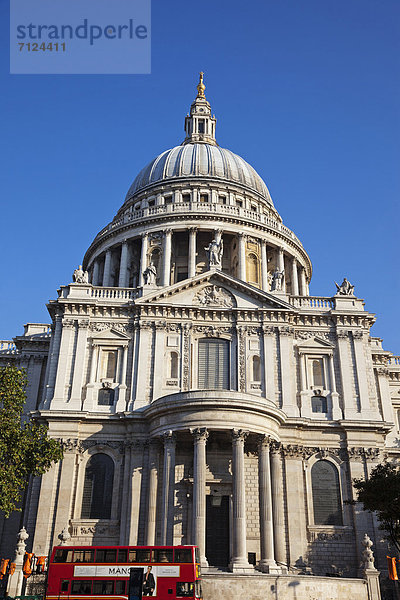 Kuppel  Europa  Urlaub  britisch  Großbritannien  London  Hauptstadt  Reise  Kathedrale  St. Pauls Cathedral  Kuppelgewölbe  England  Tourismus