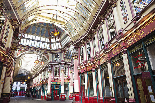 Europa  Urlaub  britisch  Großbritannien  London  Hauptstadt  Reise  Architektur  England  Tourismus  viktorianisch