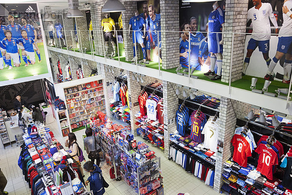 Tokyo  Hauptstadt  Innenaufnahme  kaufen  Fußball  Laden  Asien  Football  Harajuku  Japan