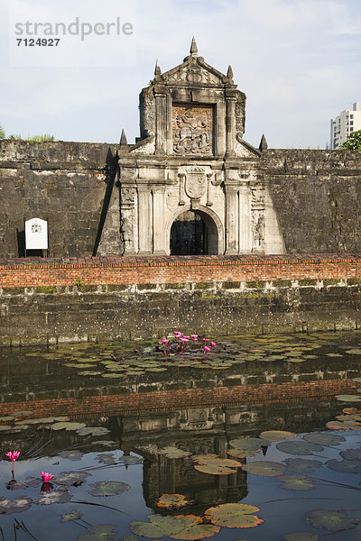Baustelle  Manila  Hauptstadt  Urlaub  Reise  Philippinen  UNESCO-Welterbe  Asien  Tourismus