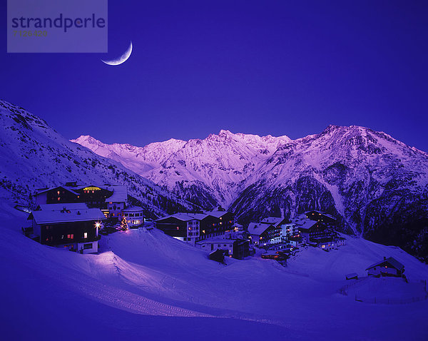 Europa  Winter  Abend  Mond  Österreich  Romantik  Schnee  Tirol