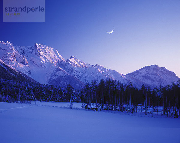 Europa  Berg  Winter  Morgen  Österreich  Hohe Munde  Schnee  Tirol