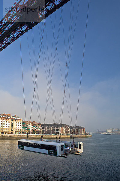 überqueren  Europa  Transport  hängen  Wahrzeichen  Brücke  Fluss  Eiffelturm  UNESCO-Welterbe  Eisen  Spanien