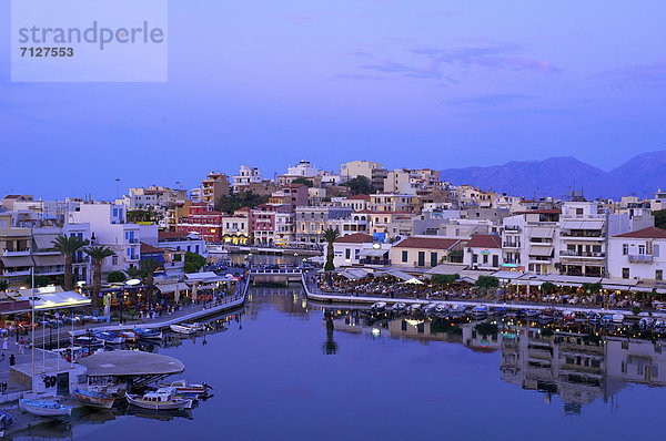 Außenaufnahme Europa europäisch Abend Stadt Meer Stimmung Insel Ansicht Agios Nikolaos Kreta Griechenland Mittelmeer freie Natur