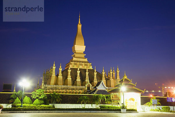 Vientiane  Hauptstadt  Urlaub  Reise  Religion  Buddhistischer Tempel  fünfstöckig  Buddhismus  Tempel  Asien  Laos  Tourismus