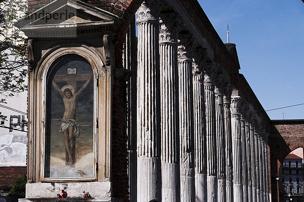 Antike  Antike  Colonne di San Lorenzo  Corso di Porta Tessin  Stadt  Italien  Mailand  Römische Zeit  Stadt  Stadt  Säulen  Tor  Wellness