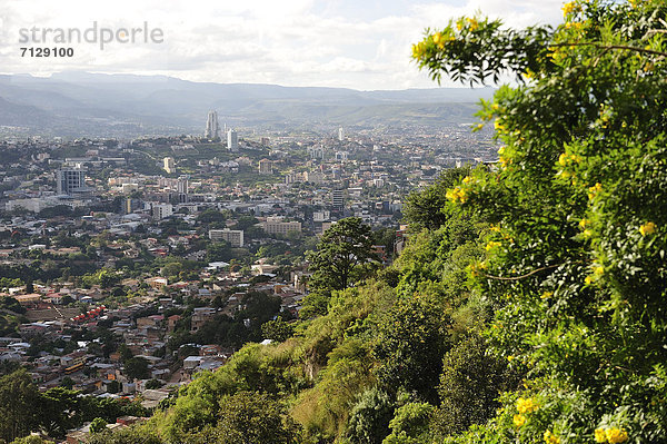 Großstadt  Hauptstadt  Mittelamerika  Ansicht  Honduras