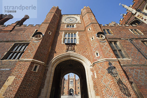 Urlaub  britisch  Großbritannien  London  Hauptstadt  Reise  Palast  Schloß  Schlösser  England  Hampton Court  Surrey  Tourismus