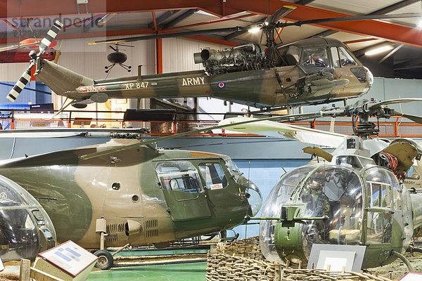 Urlaub  britisch  Großbritannien  Reise  Geschichte  Militär  Museum  Hubschrauber  Luftfahrzeug  Heer  England  Hampshire  Tourismus