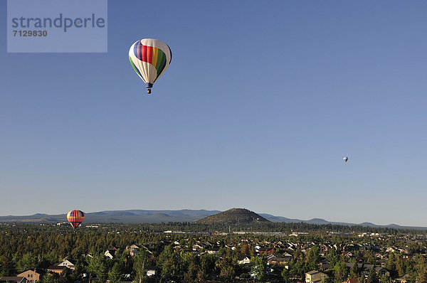 Vereinigte Staaten von Amerika  USA  Biegung  Biegungen  Kurve  Kurven  gewölbt  Bogen  gebogen  Amerika  Landschaft  Luftballon  Ballon  Nordamerika  Luftbild  Oregon