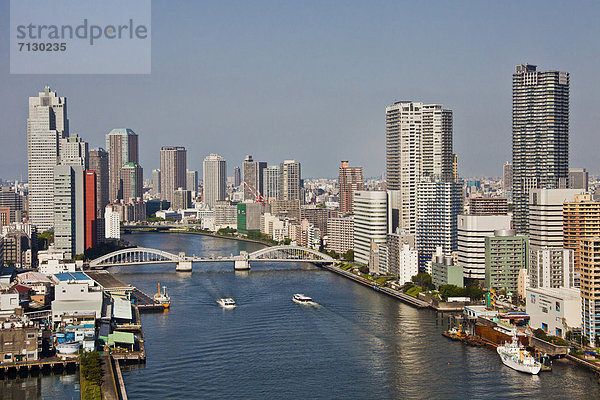 Skyline  Skylines  Urlaub  Reise  Großstadt  Tokyo  Hauptstadt  Brücke  Hochhaus  Fluss  Sumida  Asien  Innenstadt  Japan
