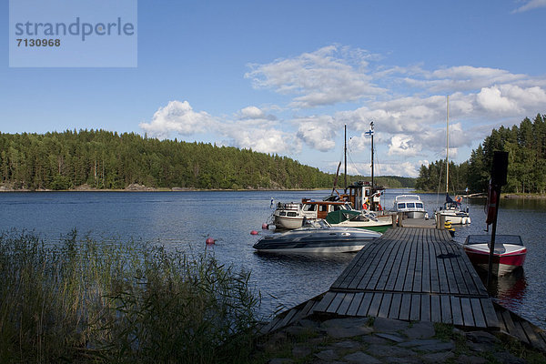 Fußgängerbrücke  Naturschutzgebiet  Freizeit  Wasser  Urlaub  Reise  See  Boot  Schiff  Insel  Finnland  Lake District  Nordeuropa  Skandinavien
