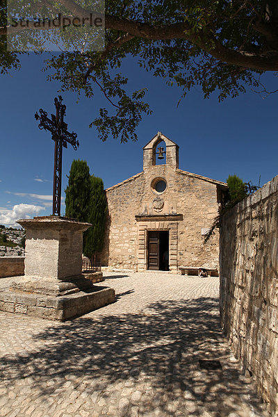 überqueren  Frankreich  Hügel  Geschichte  Kirche  Provence - Alpes-Cote d Azur  Altstadt  Kreuz  Les Baux-de-Provence  alt  Tourismus