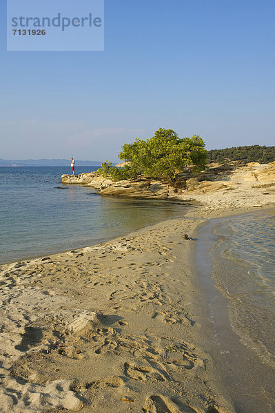 leer  Hochformat  Landschaftlich schön  landschaftlich reizvoll  Europa  Urlaub  Tag  europäisch  Strand  Küste  niemand  Reise  Meer  Sandstrand  Griechenland