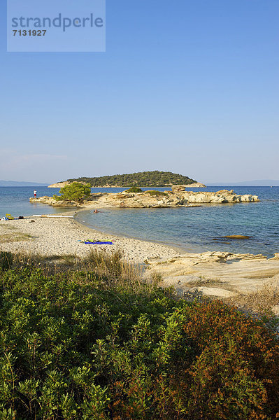 leer  Hochformat  Landschaftlich schön  landschaftlich reizvoll  Europa  Urlaub  Tag  europäisch  Strand  Küste  niemand  Reise  Meer  Sandstrand  Griechenland