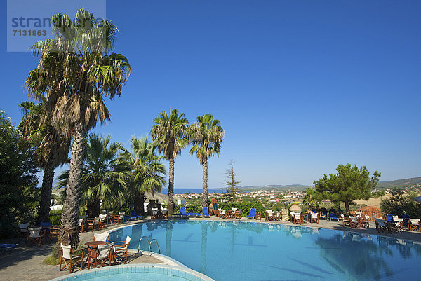 leer Europa Urlaub Tag europäisch Schwimmbad niemand Reise Hotel Griechenland Tourismus