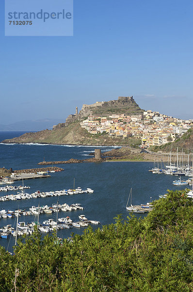 Hochformat Europa Tag europäisch Stadt Großstadt Insel Sardinien Castelsardo Italien Mittelmeer