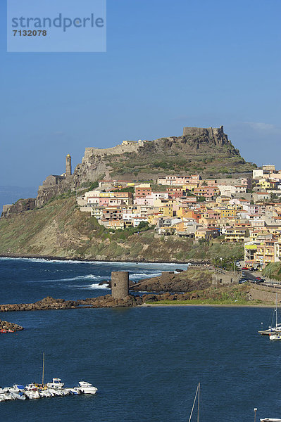 Hochformat Europa Tag europäisch Stadt Großstadt Insel Sardinien Castelsardo Italien Mittelmeer
