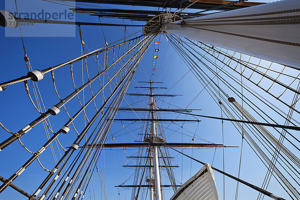 Europa  britisch  Großbritannien  London  Hauptstadt  Boot  Schiffsmast  Mast  Schiff  UNESCO-Welterbe  Cutty Sark  England  Greenwich
