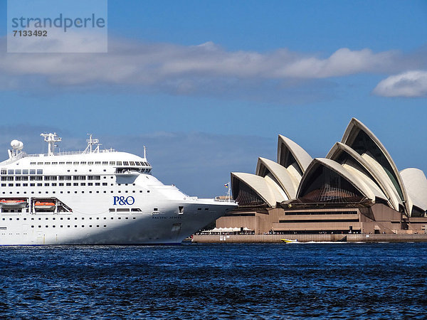 Sehenswürdigkeit Opernhaus Oper Opern Architektur Kreuzfahrtschiff New South Wales Sydney Tourismus