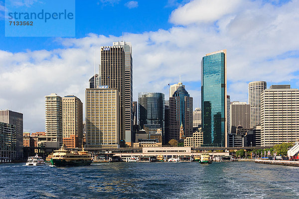 Skyline  Skylines  Australien  Circular Quay  New South Wales  Sydney  Sydney Harbour