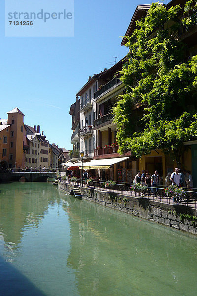 Frankreich  Europa  fließen  Fluss  Altstadt  Annecy  Haute-Savoie