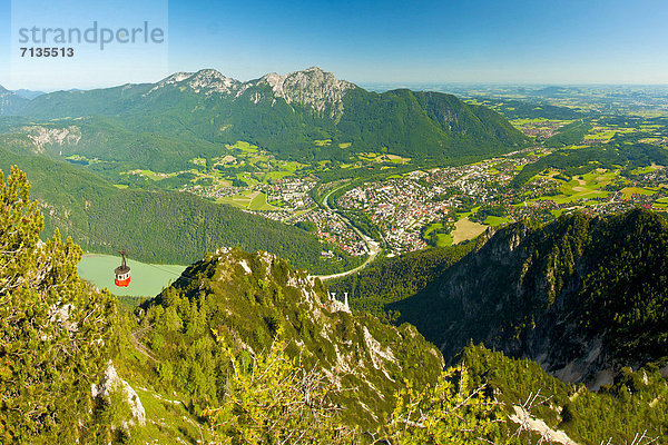 Panorama  Europa  Berg  Berggipfel  Gipfel  Spitze  Spitzen  Seil  Tau  Himmel  Alpen  Ansicht  Draufsicht  Schotterstrasse  Bayern  Berchtesgaden  Deutschland