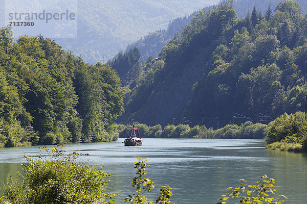 Wikingerboot auf der Enns bei Weyer  Region Pyhrn-Eisenwurzen  Traunviertel  Oberösterreich  Österreich  Europa