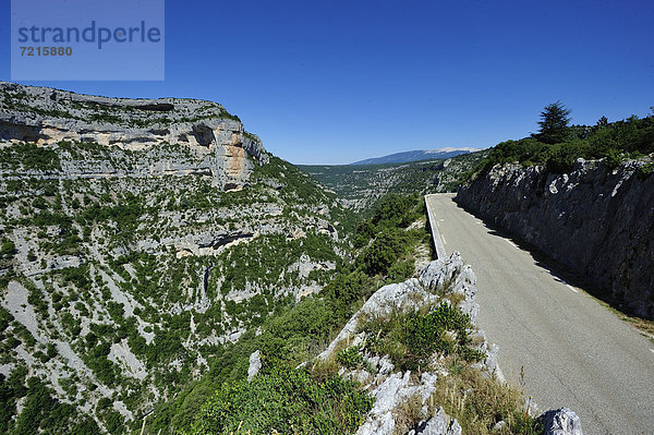 Gorges de la Nesque  Monieux  Frankreich  Europa