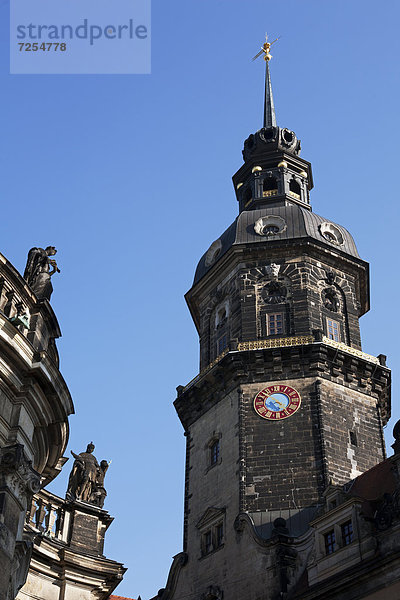 Residenzschloss und Hofkirche  Dresden  Sachsen  Deutschland  Europa