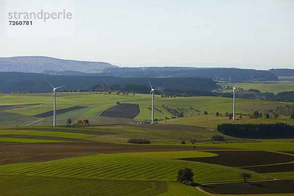 Windturbine Windrad Windräder Europa Feld 3 Deutschland Hegau Baden-Württemberg