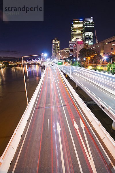 Auto  Nacht  folgen  Beleuchtung  Licht  Bundesstraße  Pazifischer Ozean  Pazifik  Stiller Ozean  Großer Ozean  Australien  Brisbane  Queensland
