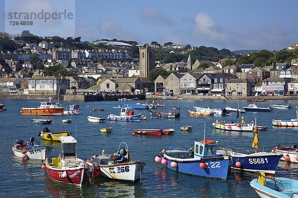 Hafen  Europa  Sonnenstrahl  Sommer  Großbritannien  Boot  Cornwall  England  alt