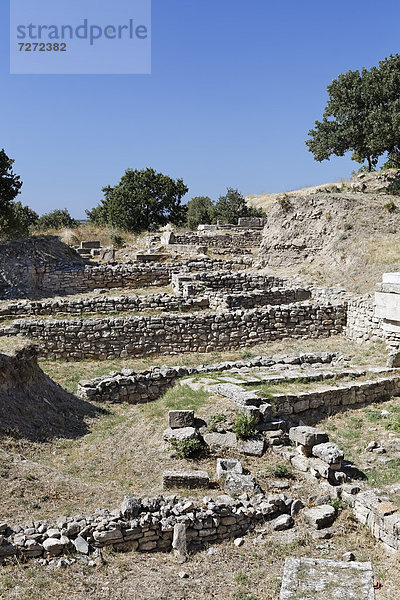 Der Altarplatz in der archäologischen Ausgrabungsstätte von Troja  Troia  Truva  Canakkale  Marmara  Türkei  Asien